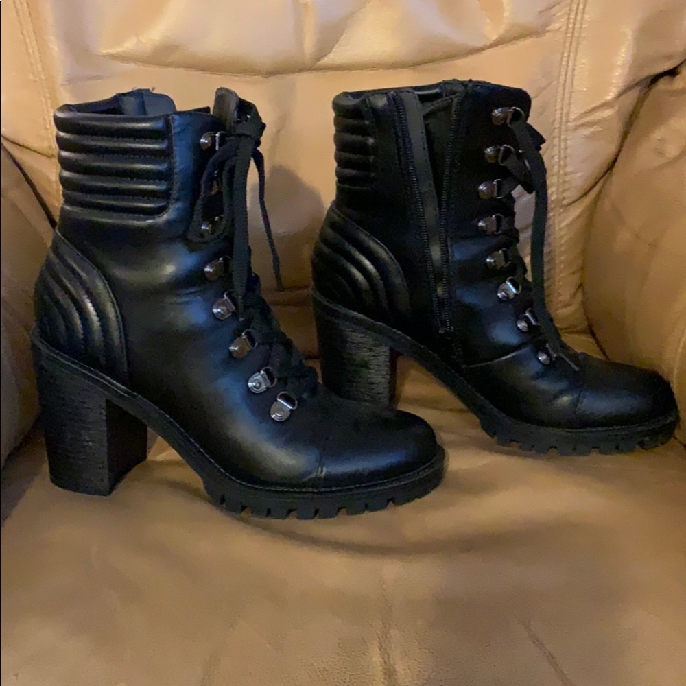 GUESS BOOTS - Picture 4 of 5